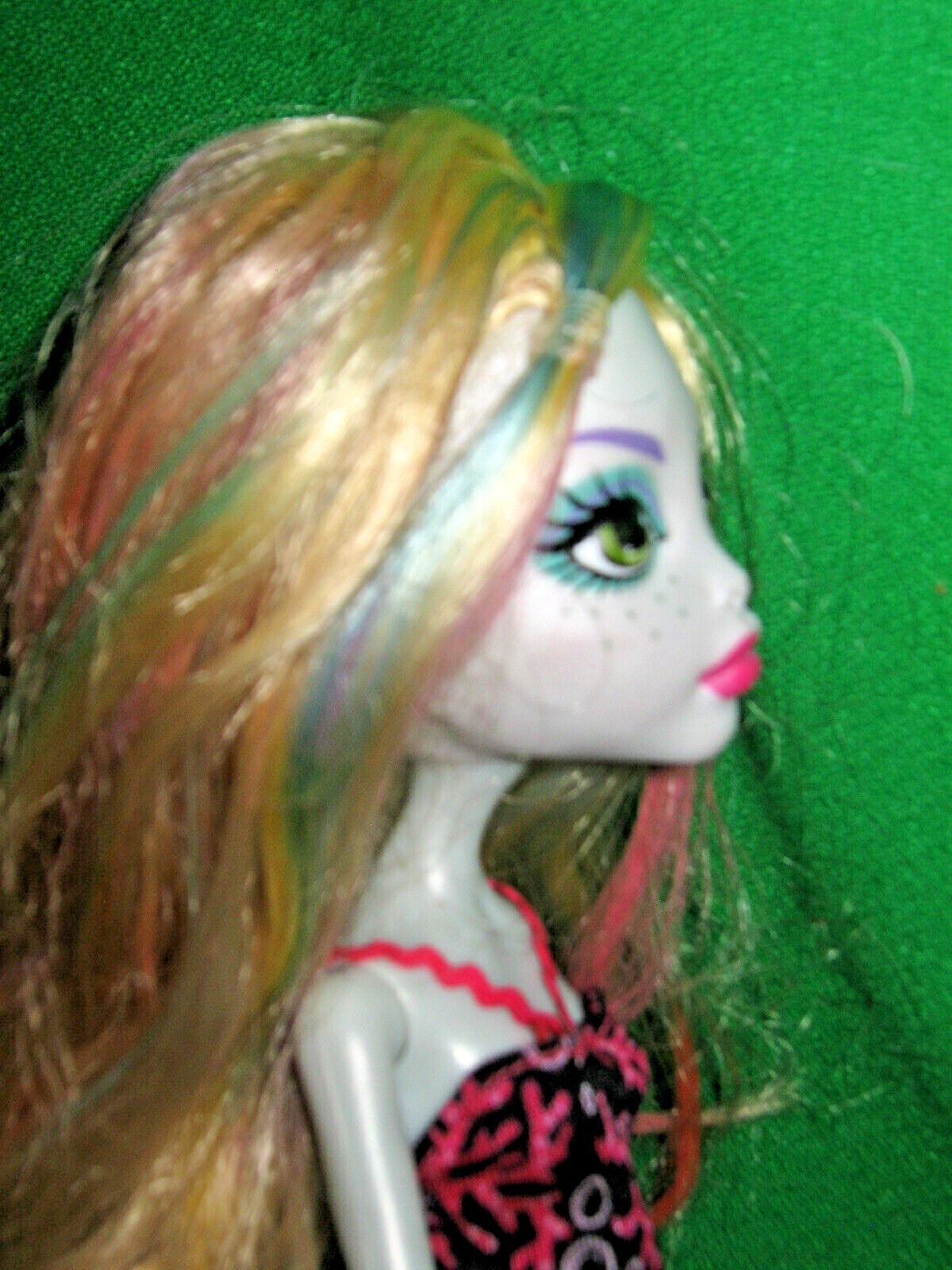Picture 3 of 8