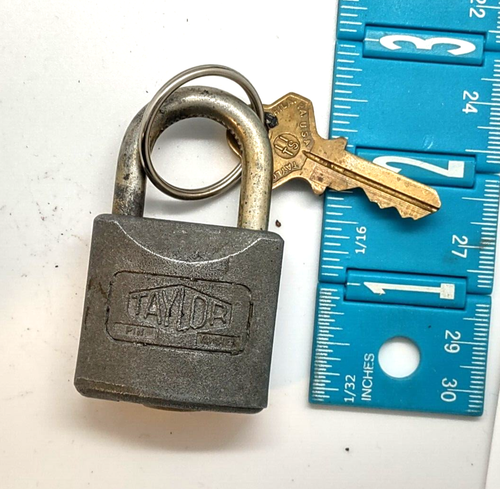 Vintage Taylor Vorhängeschloss mit Original Schlüssel Locksport - Bild 2 von 2