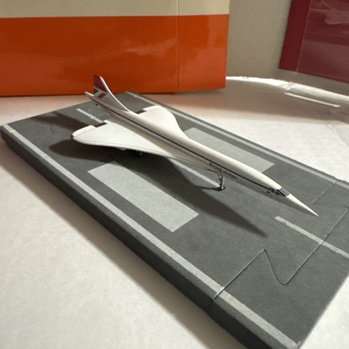 Modellino pressofuso scala 1:400 Black Box BA/BI Concorde aereo di linea commerciale G-BOAA - Foto 9 di 12