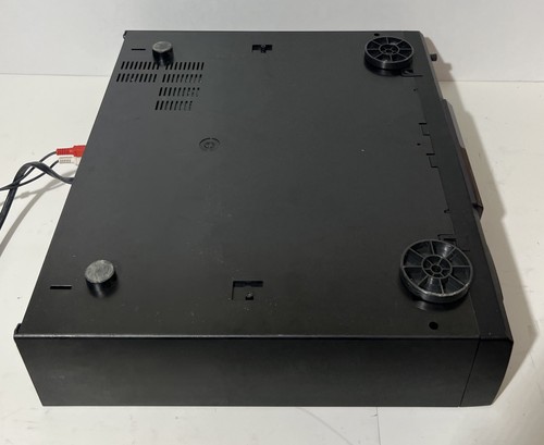 RCA RP-8065 CD Player 5 Disk Changer - No Remote - Picture 9 of 9