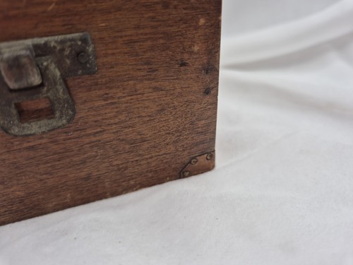 Vintage wooden Tallent of Bond street chest shape swiss Cuendet musical Box - Picture 15 of 20