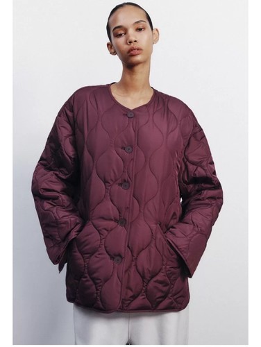 ZARA WOMAN NEU MIT ETIKETT SS25 BURGUNDERROT WASSERABWEISENDE STEPPJACKE Gr. M 1255/716 - Bild 3 von 5