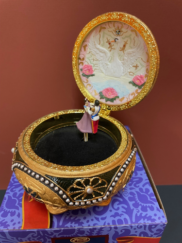 San Francisco Music Box Company Anastasia Alexandra and Nicholas Hinged Trinket