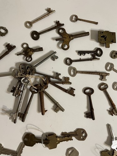 VINTAGE KONVOLUT METALL SKELETT SCHLÜSSEL & SORTIERT - Gepflegt hier - Bild 3 von 4