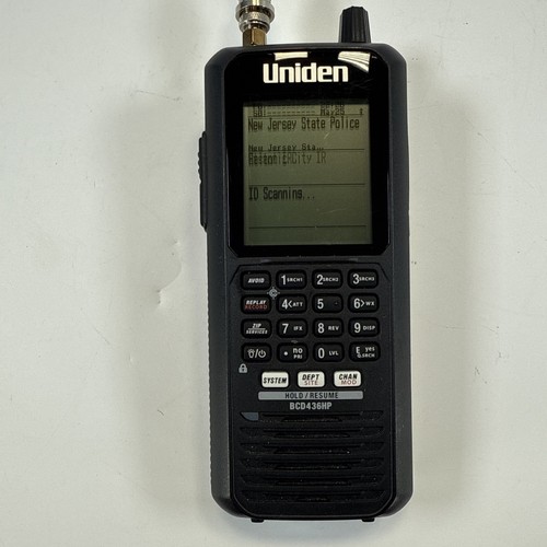 Uniden BCD436HP Cyfrowy ręczny skaner z bateriami i anteną - Zdjęcie 2 z 4