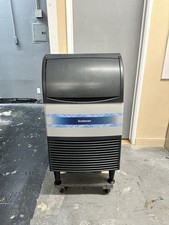Scotsman Essential CU0920MAX-1 20" Undercounter Ice Machine - 100 lbs/day