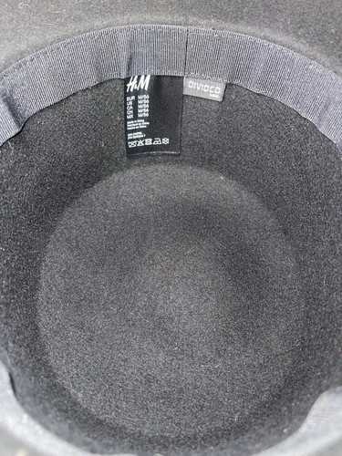 Black H&M Hat Size Médium - Picture 5 of 5