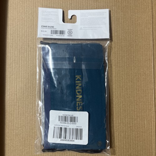 NEW ~ Athleta Adult Pleated Face Mask Everyday ~ Pack of 5  - Picture 2 of 4