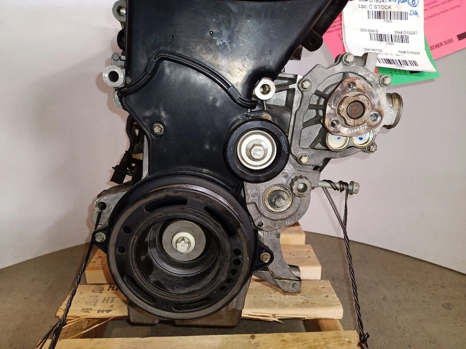 1.8L Engine opt LWE from 2014 Chevy Cruze VIN G 8th Digit [96,010 miles] 2066202 Foto 3 de 4