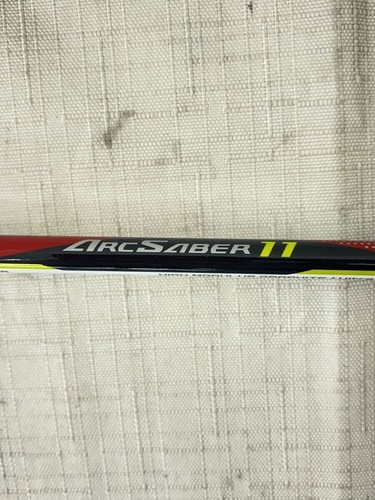 YONEX SPORTS OTHER BADMINTON RACKETS ARCSAVER 11 2U G4 Used - Picture 5 of 9