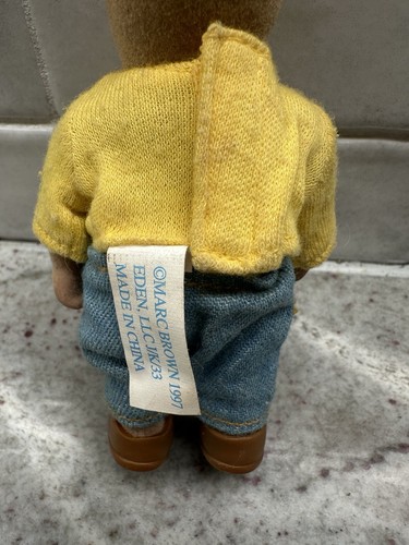 Vintage 1997 Eden Mark Brown Arthur the Aardvark Felt Flocked 5" Figure Toy - Picture 7 of 10