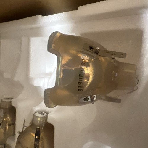 Philips 272229-000- MSD Platinum 15R 300 Watt Metal Halide Light Bulb - Picture 2 of 5