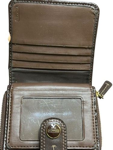 Coach Signature Stripe Coach Wallet - Picture 2 of 3