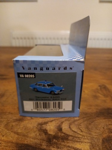 Corgi Vanguards 1/43 VA08205 Triumph 2500 Met Divisional Area Car - Picture 5 of 6