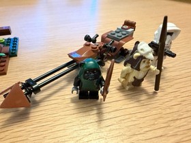 LEGO Star Wars: Ewok Attack #7956.  100% Complete With Instruction Manual + Box
