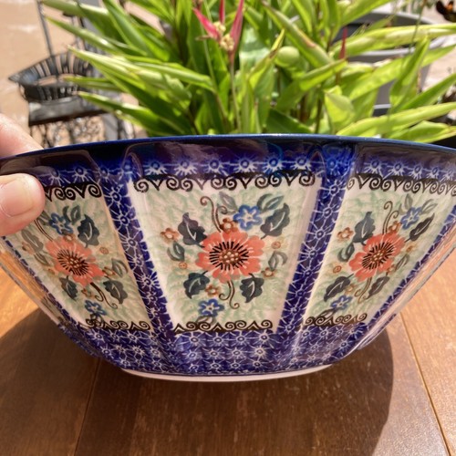 Unikat Boleslawiec I. Maczka Polish Pottery Paneled Floral 13" Centerpiece Bowl - Picture 2 of 6