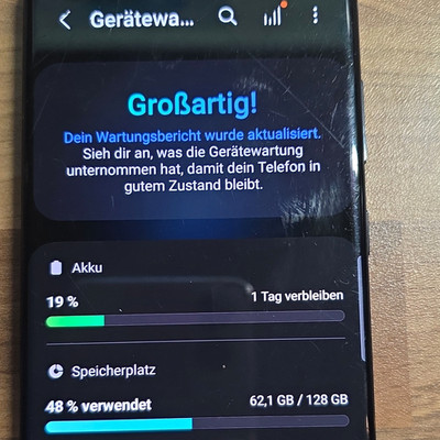 Samsung Galaxy S20+ Smartphone in Schwarz mit 128 GB Speicher