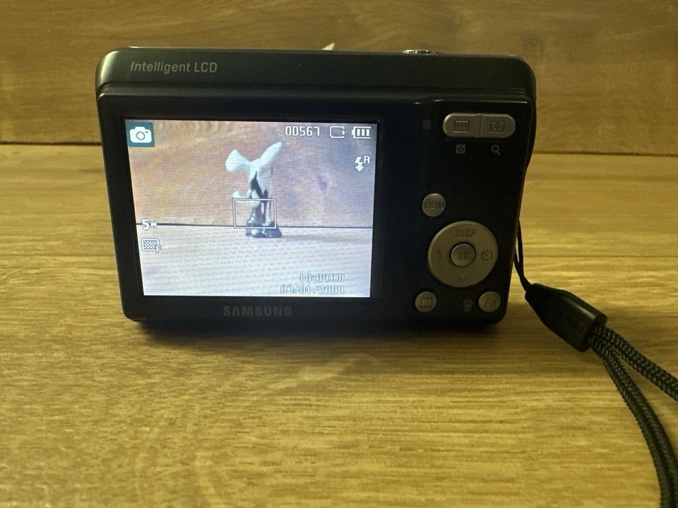 Samsung ES15 Digitalkamera – 10.2 MP – Schwarz - Bild 2 von 4