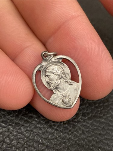 Vtg Sterling Cut Out Open Work Sacred Heart Jesus Holy Mary Medal Charm Pendant - Afbeelding 7 van 11