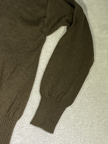 Vintage US Army Sweater Men’s Size Large Green 100% Wool Henley Long Sleeve - Picture 5 of 11