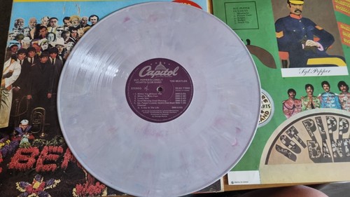 THE BEATLES - Sgt. Pepper Limited Edition Marble Vinyl LP Capitol Canadian Press - Picture 9 of 11
