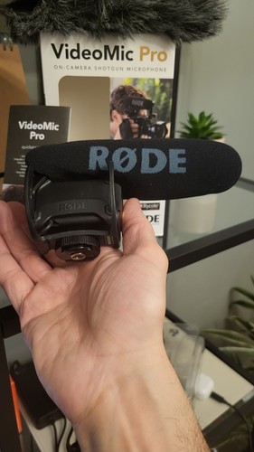 RØDE VideoMic Pro Compact Shotgun - GREAT CONDITION AND BOXED - Picture 6 of 8