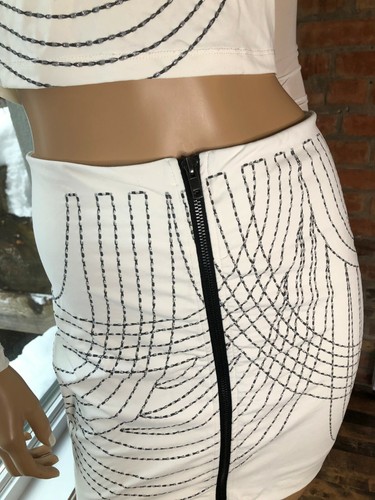 Gorgeous BEBE 2 piece top and skirt outfit white XS NWOT $229 - Picture 6 of 12