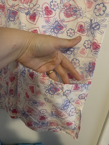 WOMENS J.I.J. SCRUBS Floral & Heart PRINT SCRUBS TOP SIZE 2X - Picture 4 of 6