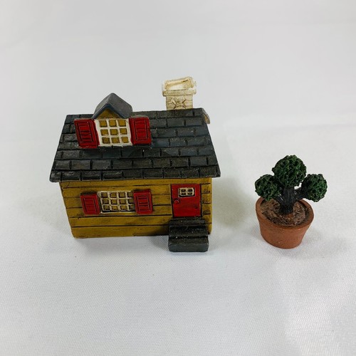 VTG Mini Wooden House Decor Primitive Toy 2 1/2 Inch With Potted Tree - Picture 1 of 11
