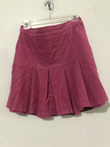 Falda Juicy Couture Talla M Rosa Acampanada Pana Mujer Estilo # 3415 100% Algodón - Imagen 4 de 6