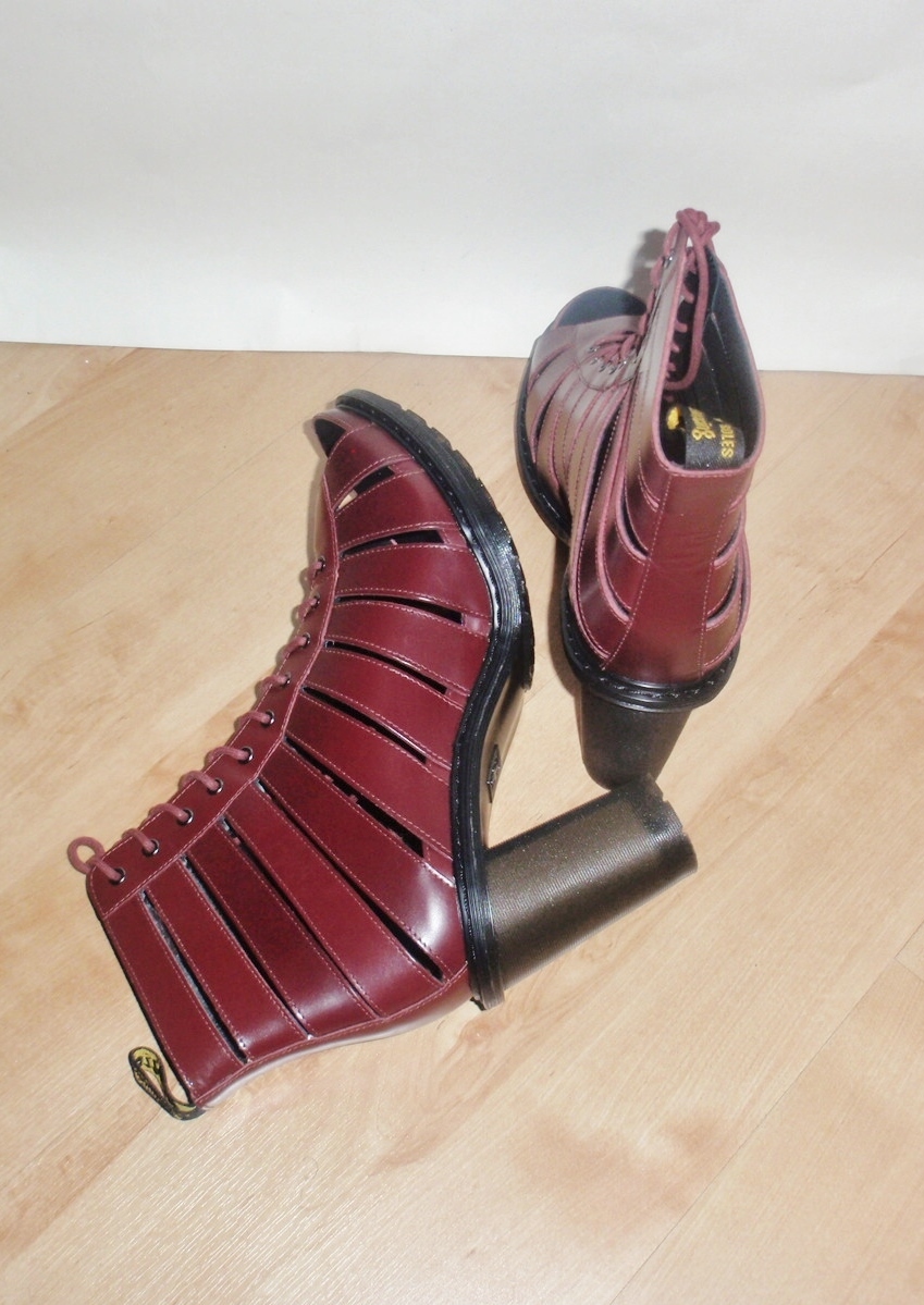 BNIB EMILY Dr Martens Airwair ladies EMILY BNIB ANN Leder heeled Stiefel Größe UK 3 e8912c BNIB EMILY Dr Martens Airwair ladies EMILY BNIB ANN Leder heeled Stiefel Größe UK 3 e8912c