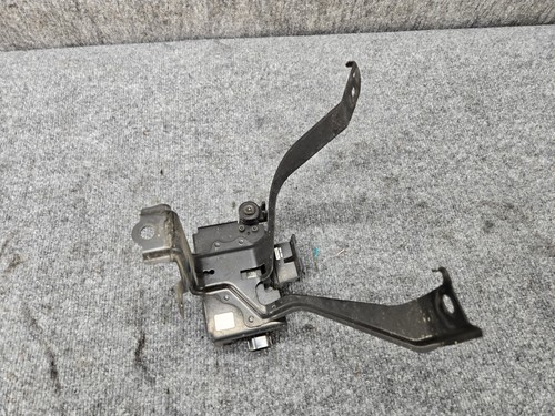 SENSOR RADAR CONTROL CRUCERO DISTANCIA LEXUS 15-17 RC-F OEM - Imagen 2 de 7