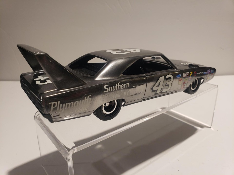 Kenner SSP Super Stocker Petty Nascar Plymouth Superbird Road Runner