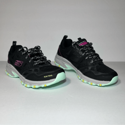 Skechers Pure Escapade Hillcrest Trail Sneakers Size: