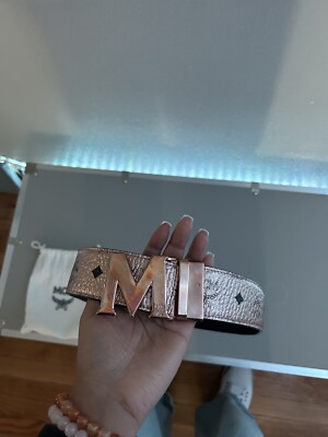 MCM Pink Leather Logo Buckle 18 k g plated.Waist Belt One size. Reversible. Orig MCM Reversible Monogram Belt Pink Gold M Buckle Size 46/115  main image 4