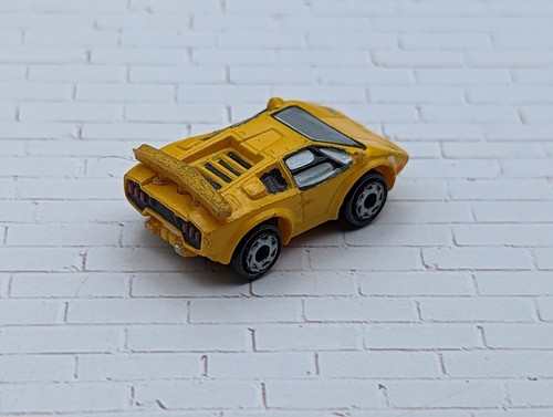 Vintage Micro Machines Yellow Lamborghini Countach - Picture 3 of 5