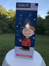 Product Works Charlie Brown Musical Christmas Tree with Linus's Blanket (14211)