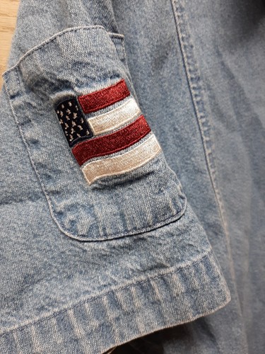 🇺🇸Christopher & Banks Denim Button Shirt Embroidered American Flag Size S - Picture 3 of 8