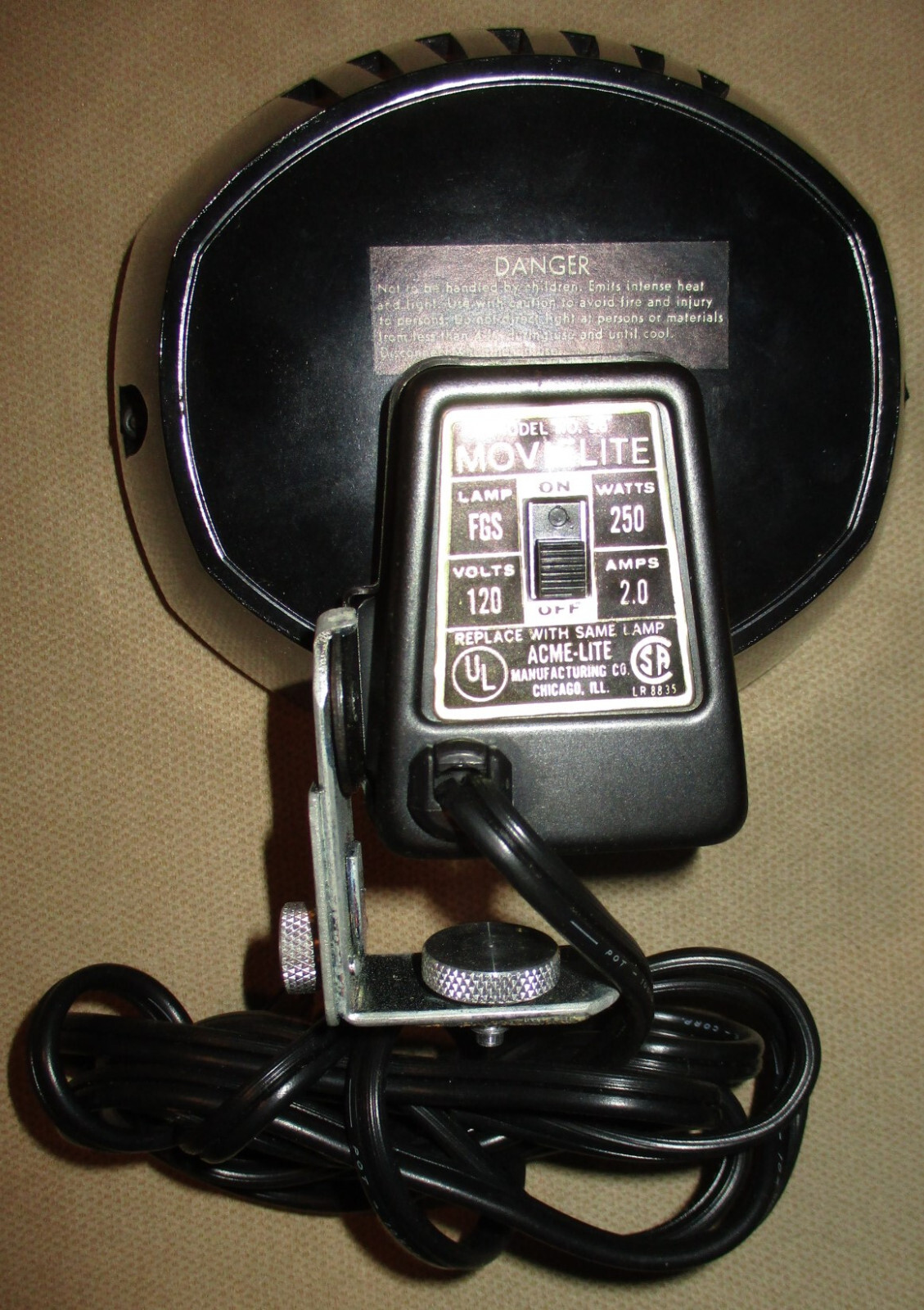 Foto 10 di 10