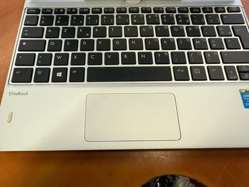 Pc portable HP REVOLVE 810 G3 tactile - I5-5300 - 8Go ram - SSD 256Go 11.6" W10 - Photo 3/6