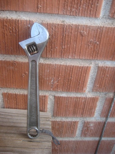 1940s Vintage 8" Length ** PLOMB - PLOMBALOY *** Adjustable Wrench 708S USA - Picture 1 of 8