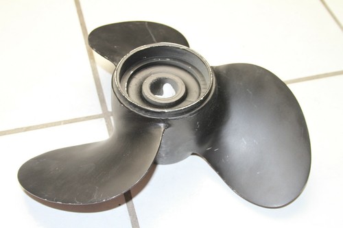 HÉLICE MICHIGAN SMC 524-P, 848N Aluminio 13X13P Reacondicionada 17 Spline Derecha - Imagen 5 de 11