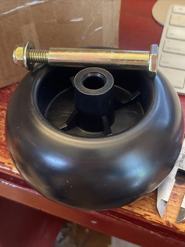 Deck Wheel for John Deere 50" 140, 314, 316, 317, 318, 322, 330, 332, 420, 430 - Picture 4 of 4