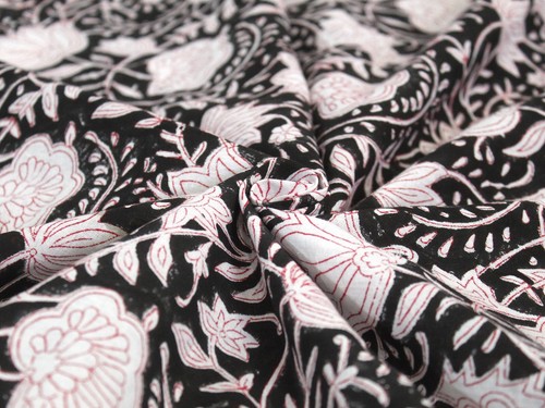 Indian Hand Block Printed Cotton Fabric Dressmaking Running Voile Fabric Craft - Picture 9 of 9