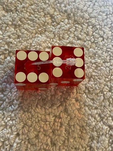Tropicana Atlantic City AC NJ Red Game Dice Set of 2 - Picture 3 of 3