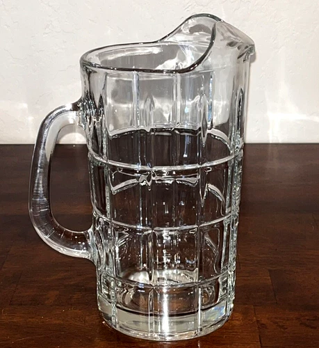 Vintage Anchor Hocking Tartan Manchester Clear Glass Pitcher 50oz