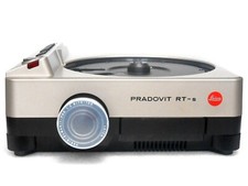 Leica Slide Projector-Leica Pradovit RT-s with Vario-Elmarit 1:2.8/70-120