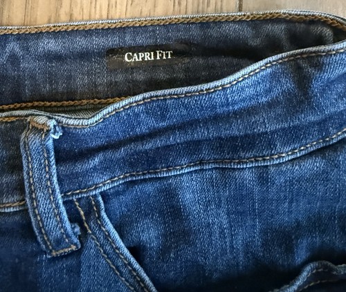 Judy Blue Jeans Capri Fit Denim Sz 11/30 Mid Rise Medium Wash JB82154DK Stretch - Picture 4 of 15