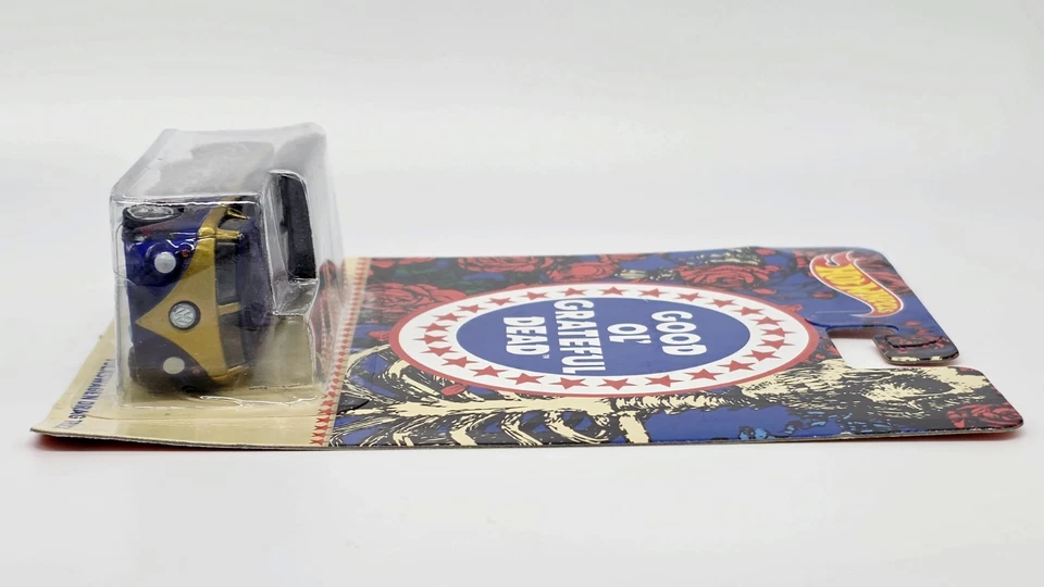 Mattel Hot Wheels BDT14 - 1:64 Pop Culture Grateful Dead - Volkswagen Drag Truck Foto 3 de 4