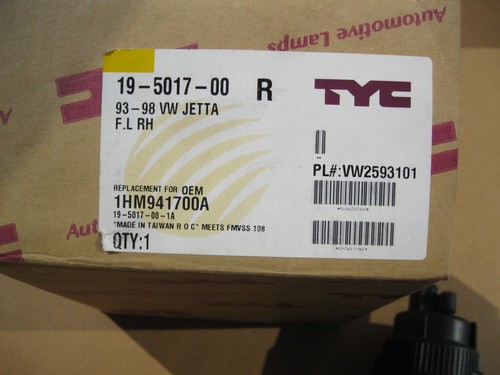 93-98 VW Jetta Golf GTI Cabrio Right RH Passenger Fog Light, NEW - Picture 2 of 6